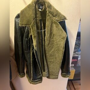 KUT
FROM THE KLOTH - green jacket with fur